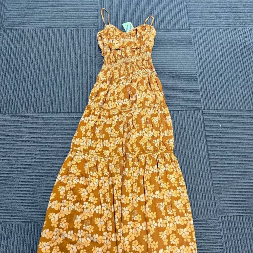 NWOT Benoa Maluhia maxi dress in Lei